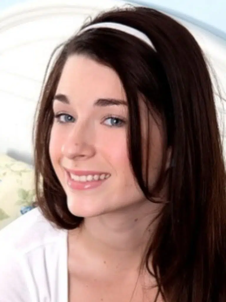 Brittany Blue Biography: Wiki, Age, Career, Height, Weight, Boyfriend, Net Worth & More